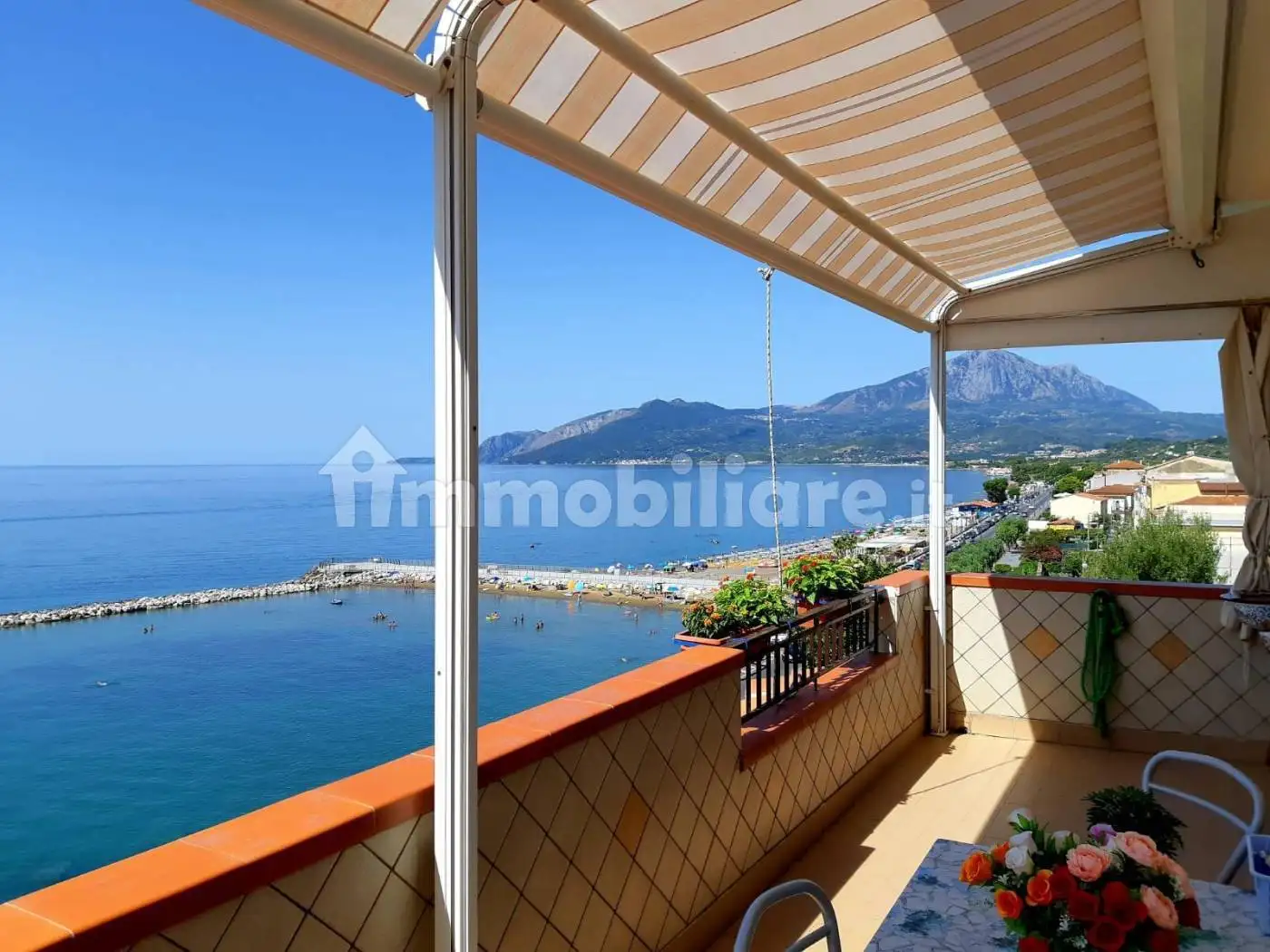 Appartamento in vendita a Ispani