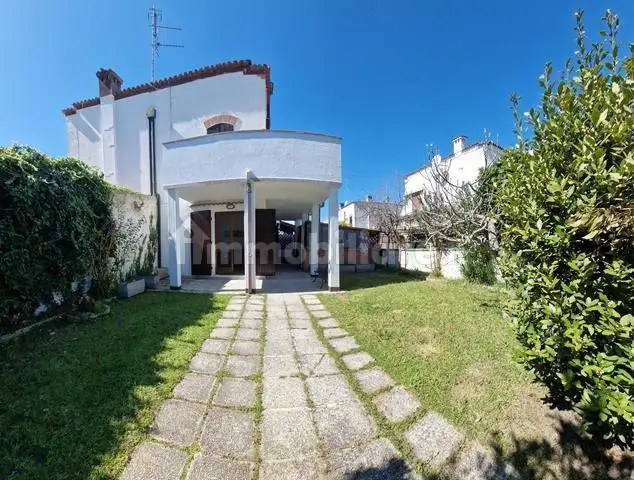 Villa in affitto a Comacchio