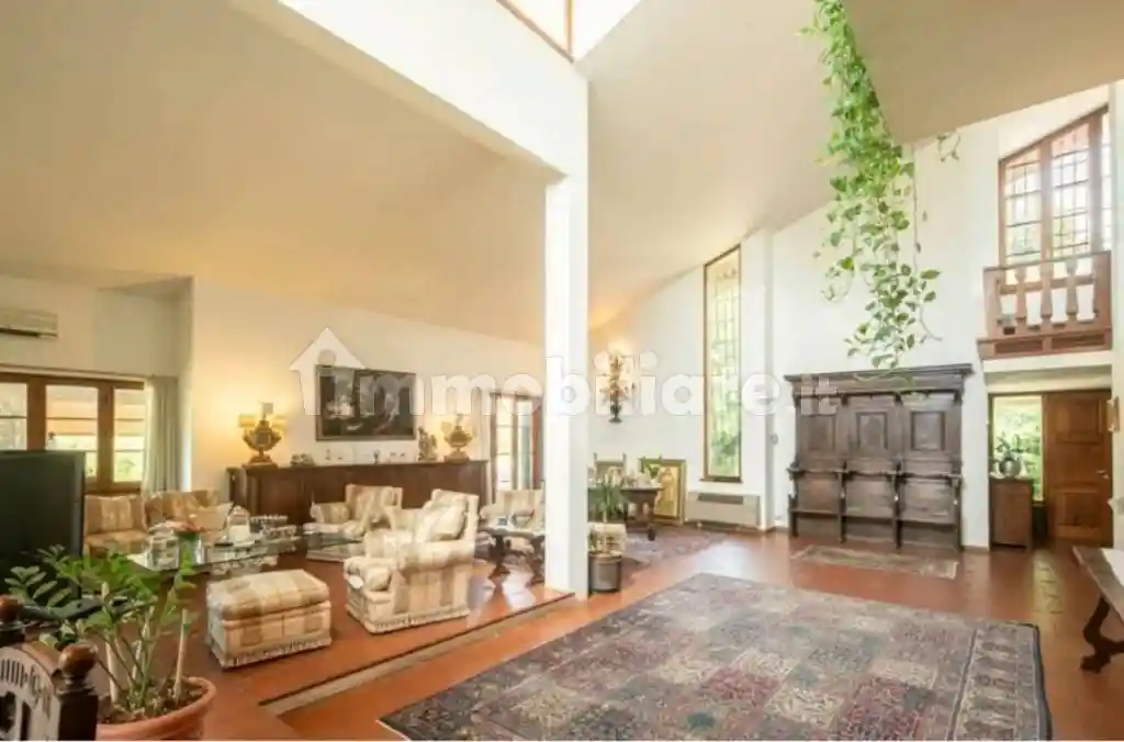 Villa in vendita a Montale