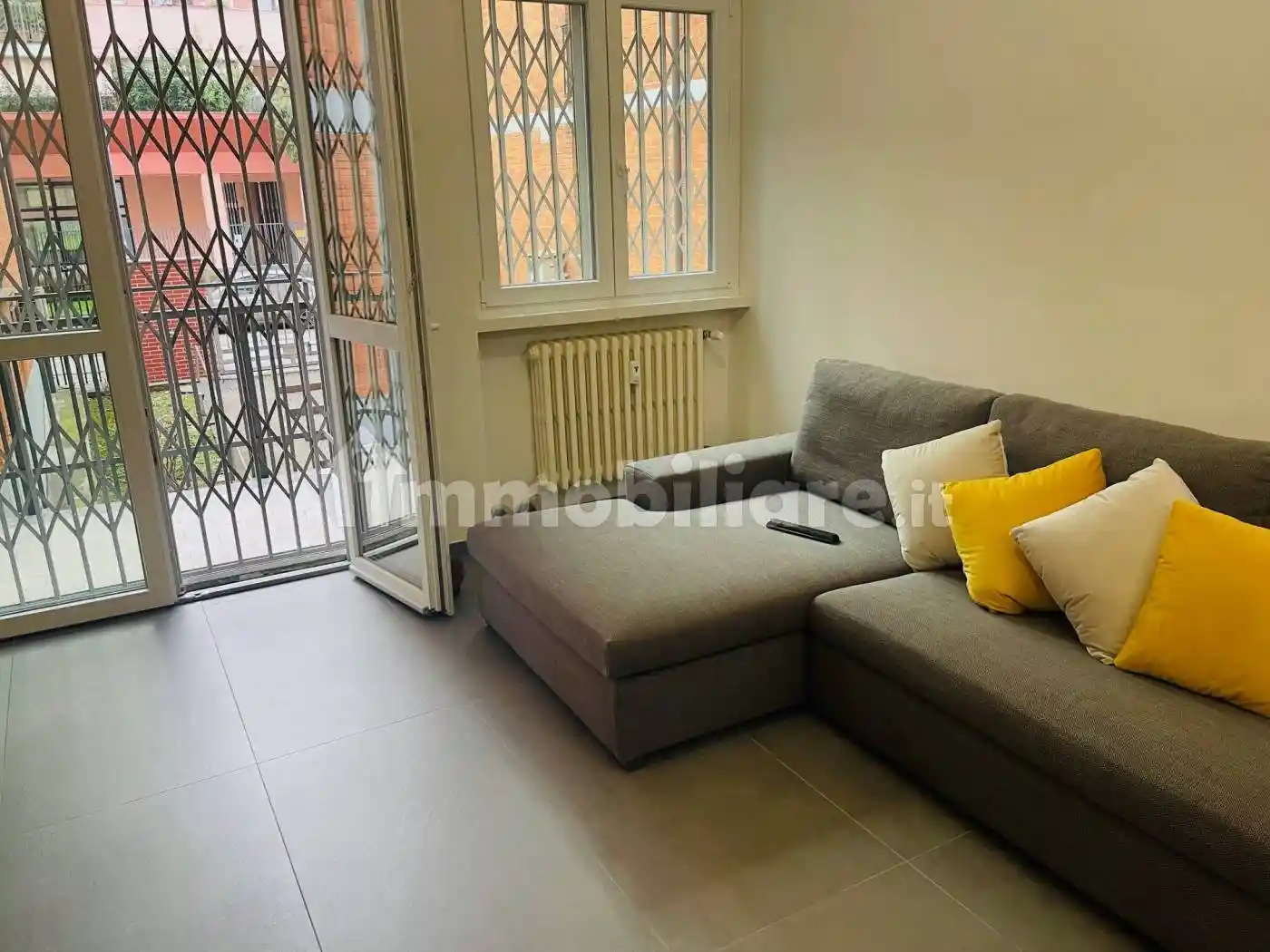 Trilocale via 5 Maggio 23, Quarto Oggiaro, Milano - foto 2