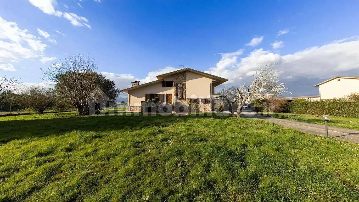 Villa in vendita a Ponte Buggianese