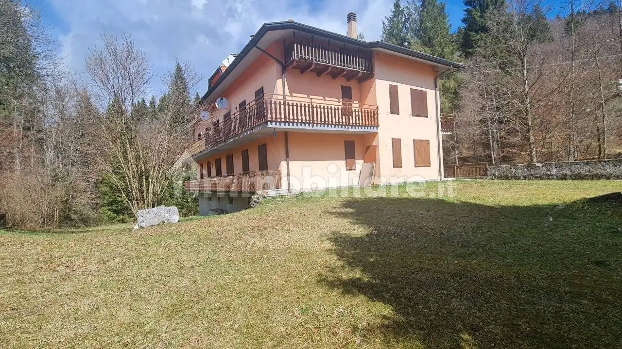 Appartamento in vendita a Lusiana Conco