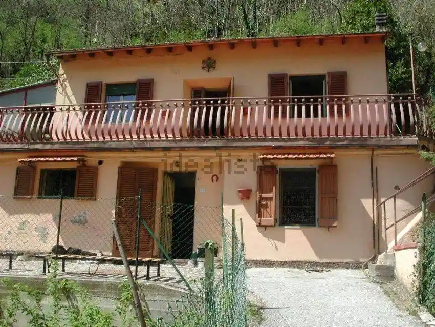 Villa in vendita a San Marcello Piteglio
