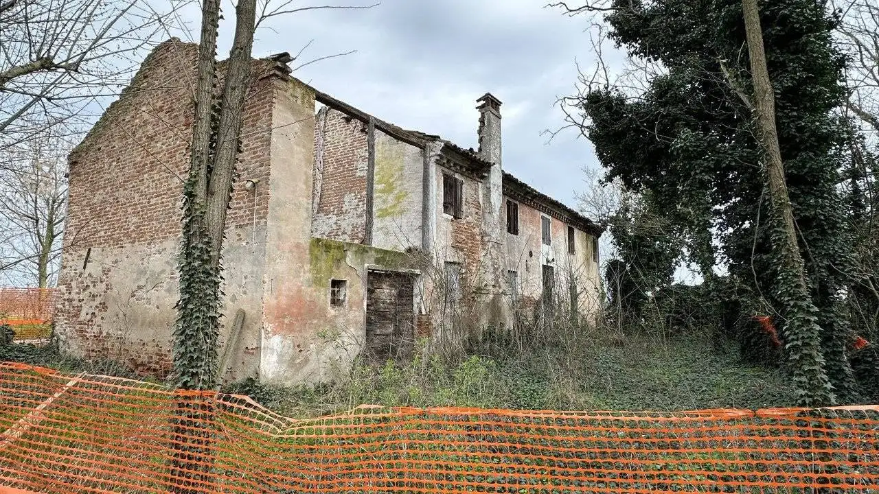 Rustico - Casale in vendita a Granze