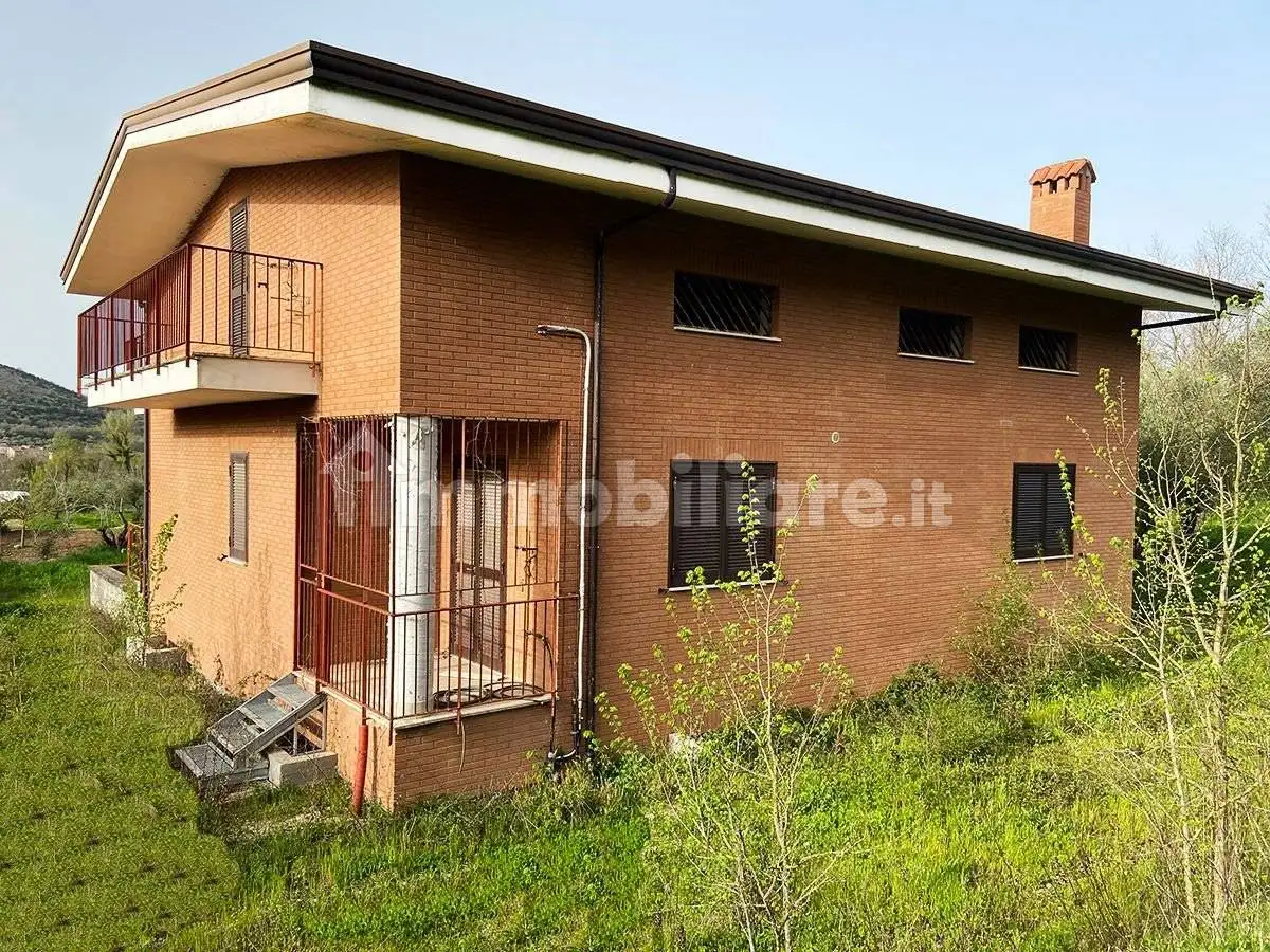 Villa bifamiliare via Semola, Castel Morrone - foto 3