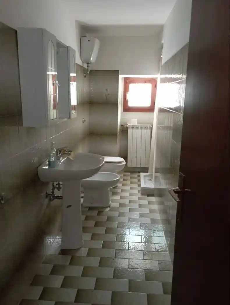 Casa indipendente in vendita a Pioraco