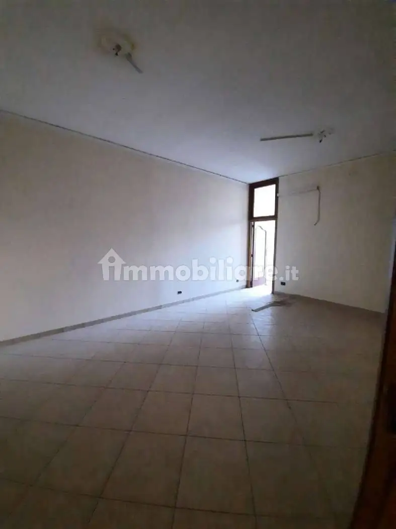 Palazzo - Edificio in vendita a Nola