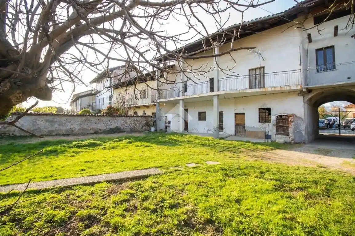 Casa indipendente in vendita a Rivarolo Canavese