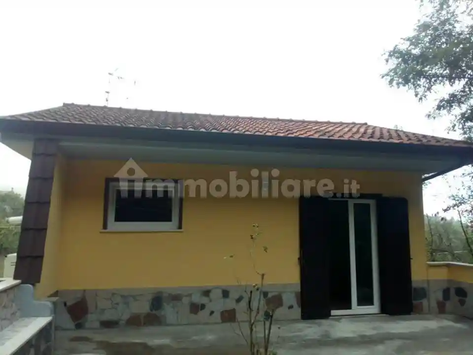 Villa in vendita a Ceccano