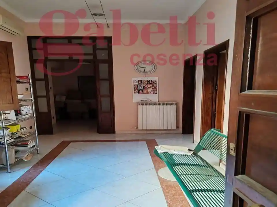 Quadrilocale Cosenza via Del Tembien, snc, Centro, Cosenza - foto 2