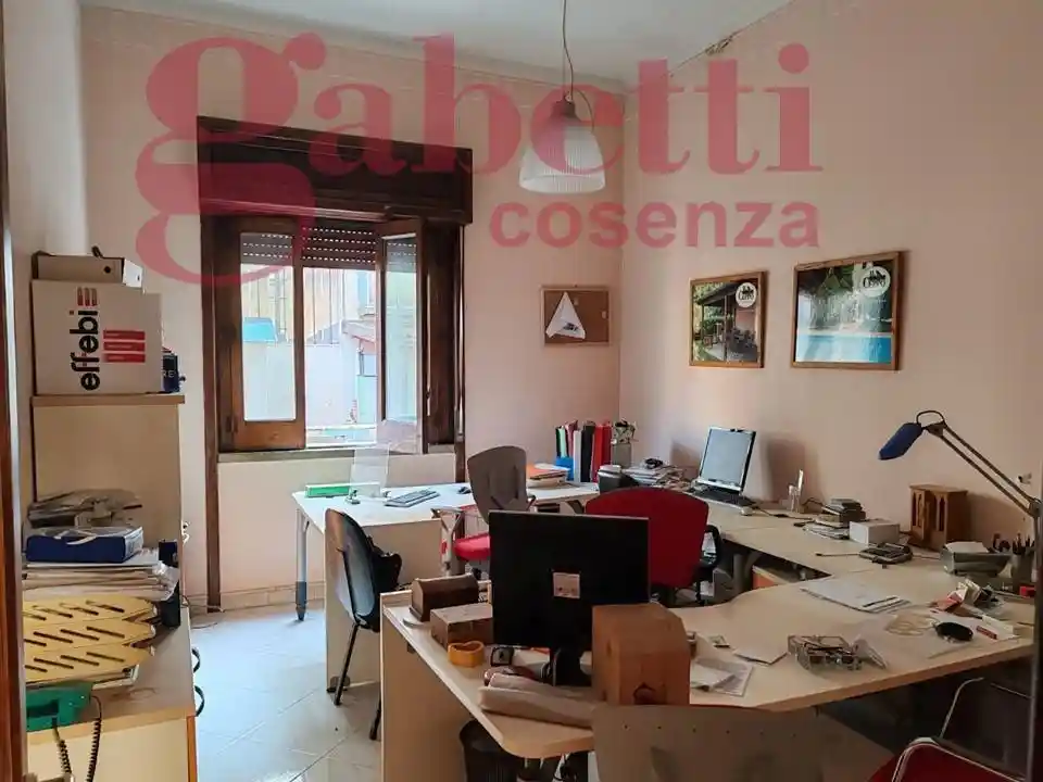 Quadrilocale Cosenza via Del Tembien, snc, Centro, Cosenza - foto 3