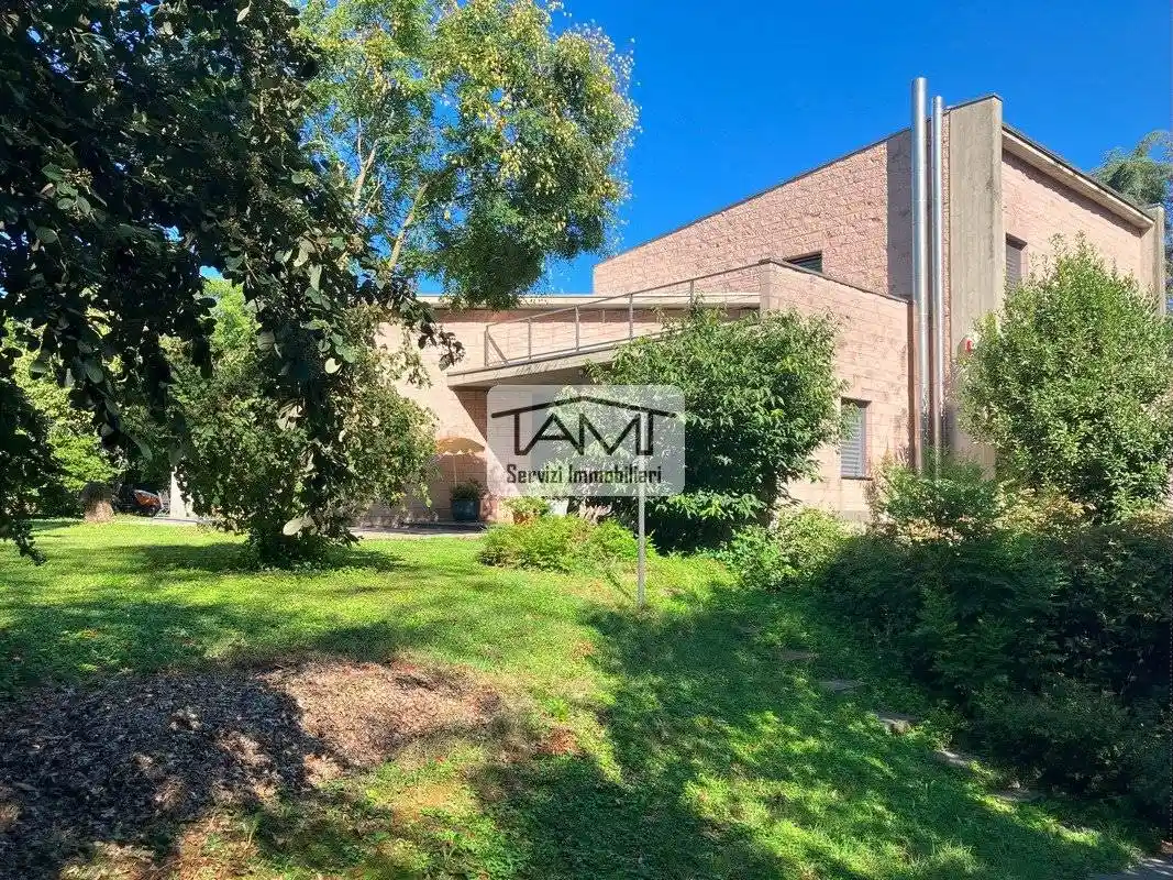 Villa in vendita a Liscate