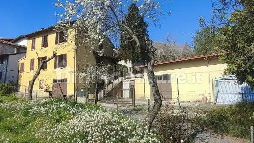 Casa indipendente in vendita a Golferenzo