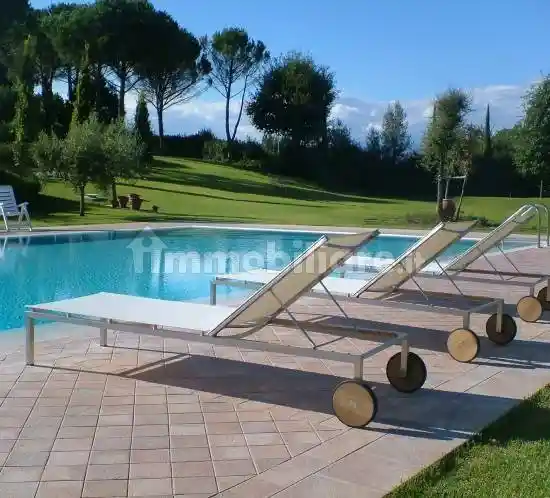 Rustico - Casale in vendita a Osimo