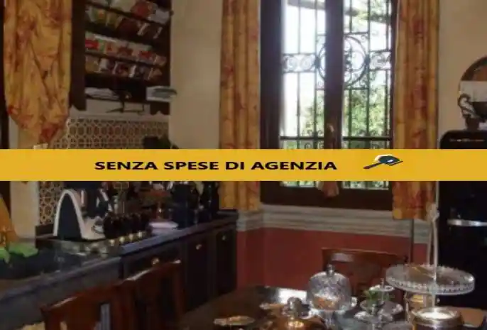 Villa in vendita a Carpaneto Piacentino