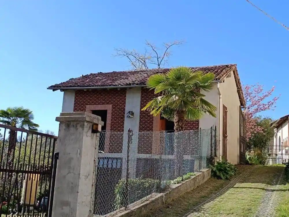 Casale via Castello 5, Centro, Camino - foto 5