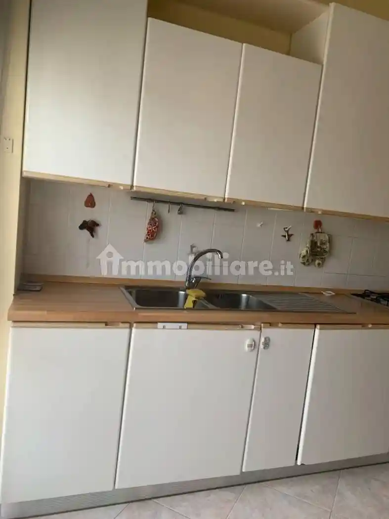 Trilocale via degli Enotri 2, Centro, Castrovillari - foto 4