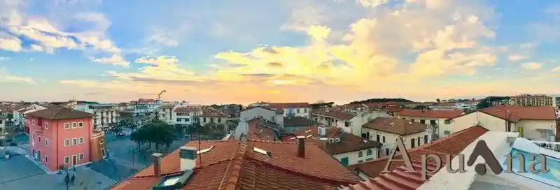 Attico - Mansarda in vendita a Forte dei Marmi