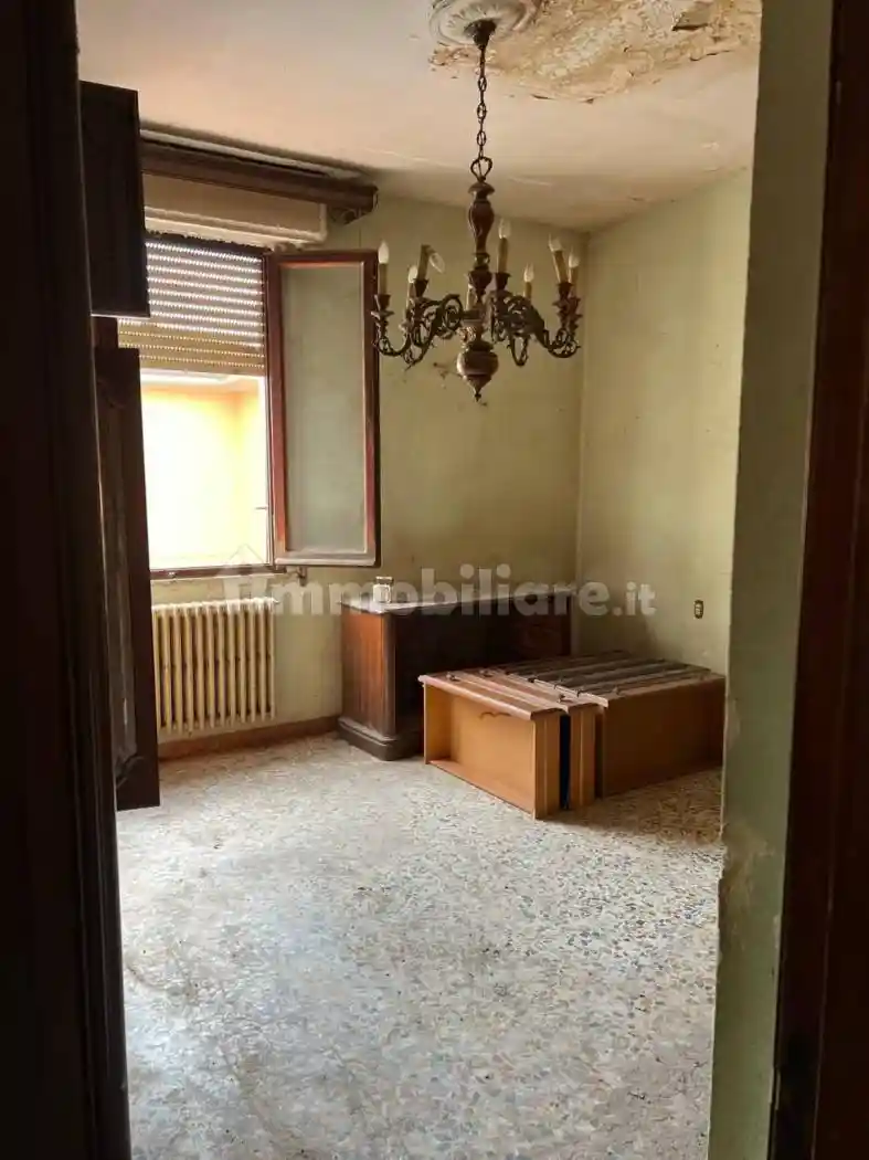 Casa indipendente in vendita a Capraia e Limite