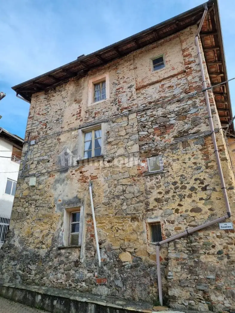 Terratetto unifamiliare via Parrocchiale 8, Centro, Ailoche - foto 3