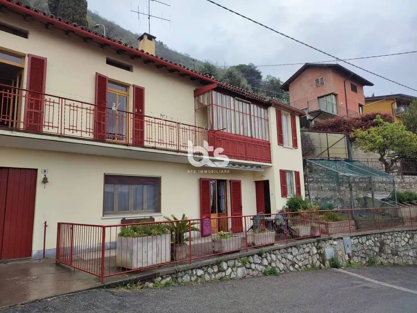 Casa indipendente in vendita a Predore