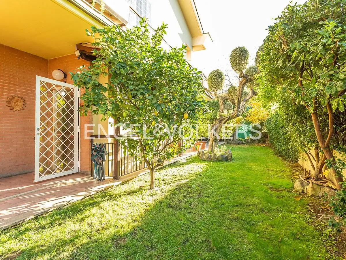Villa unifamiliare in vendita a Roma