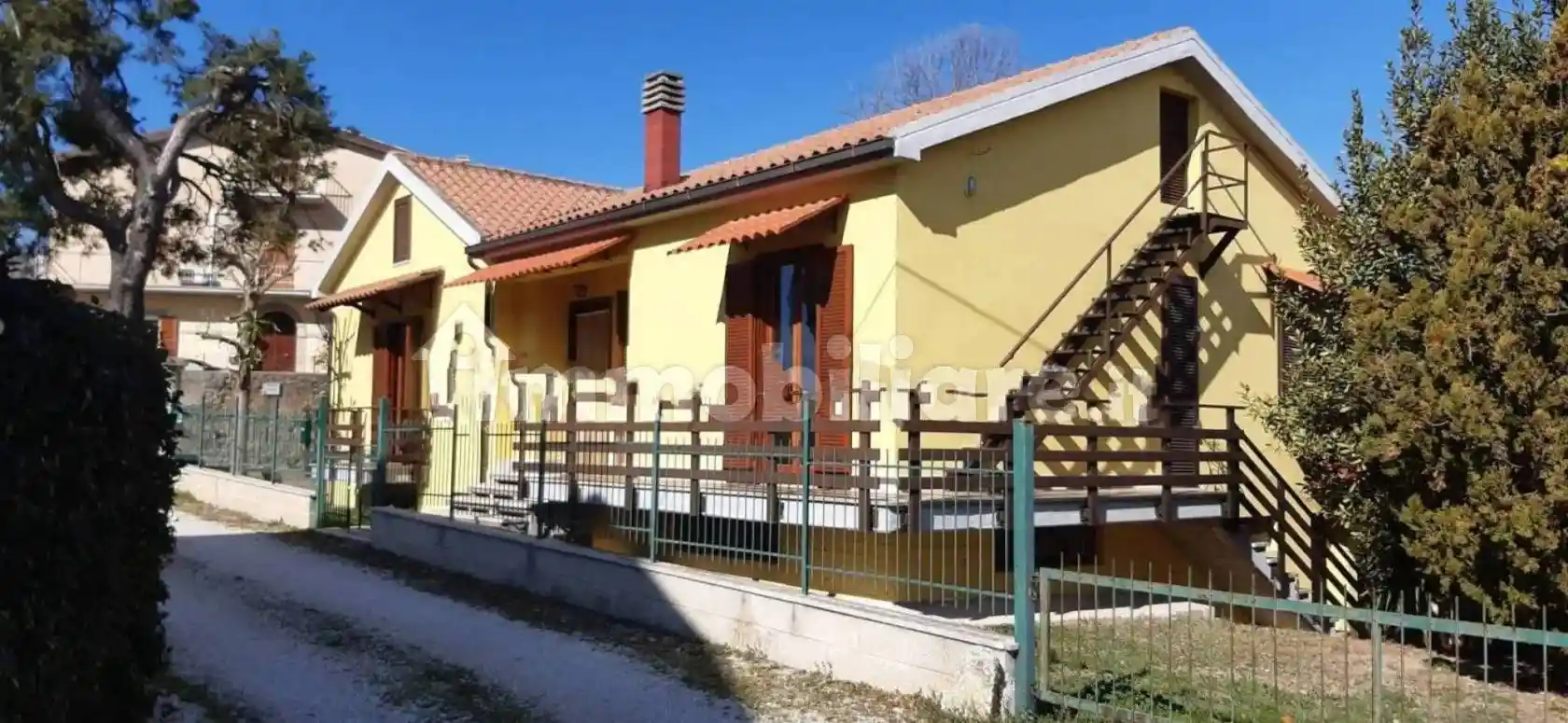 Villa in vendita a Castorano