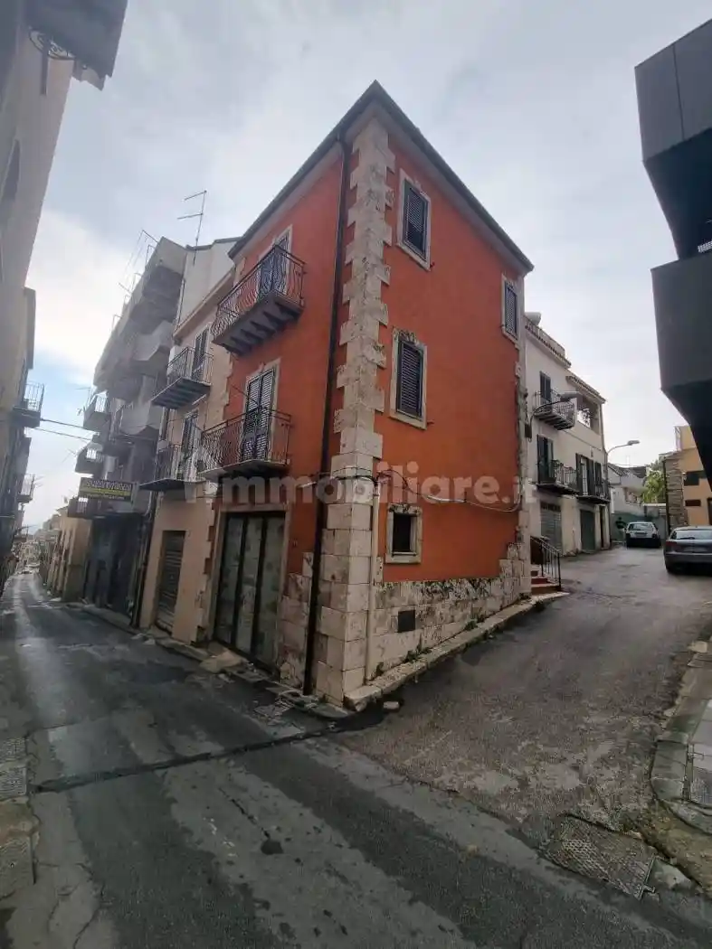 Casa indipendente in vendita a San Cataldo