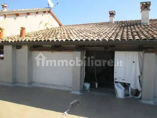 Casa indipendente in vendita a Cesena