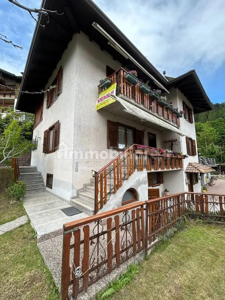 Casa indipendente in vendita a Rumo