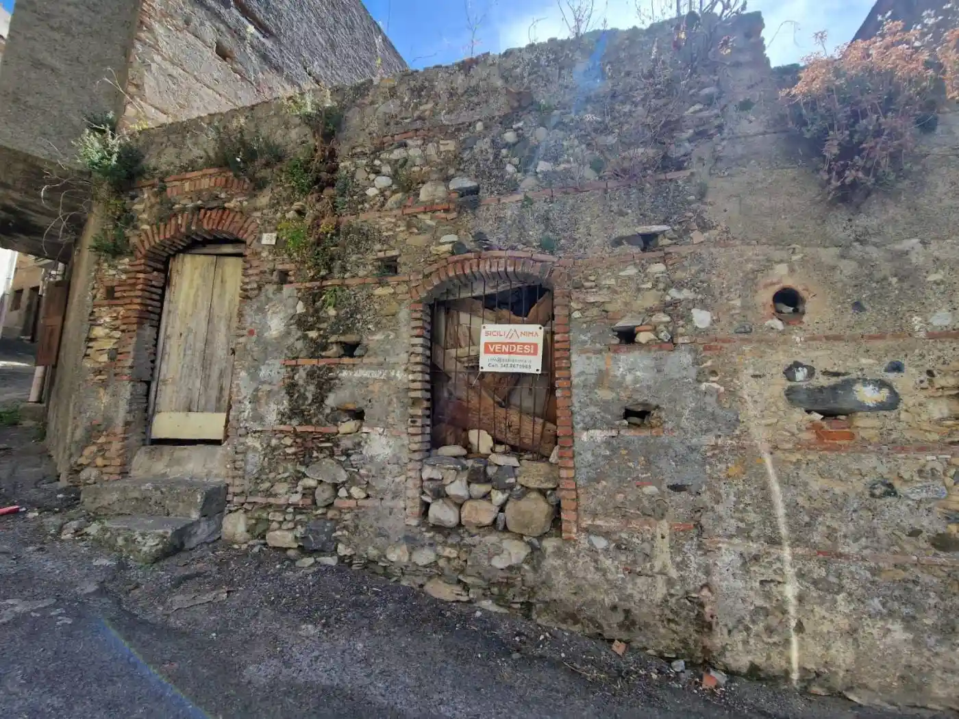 Casa indipendente in vendita a Barcellona Pozzo di Gotto