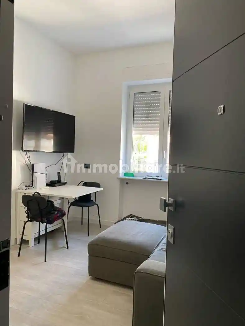 Appartamento in affitto a Napoli