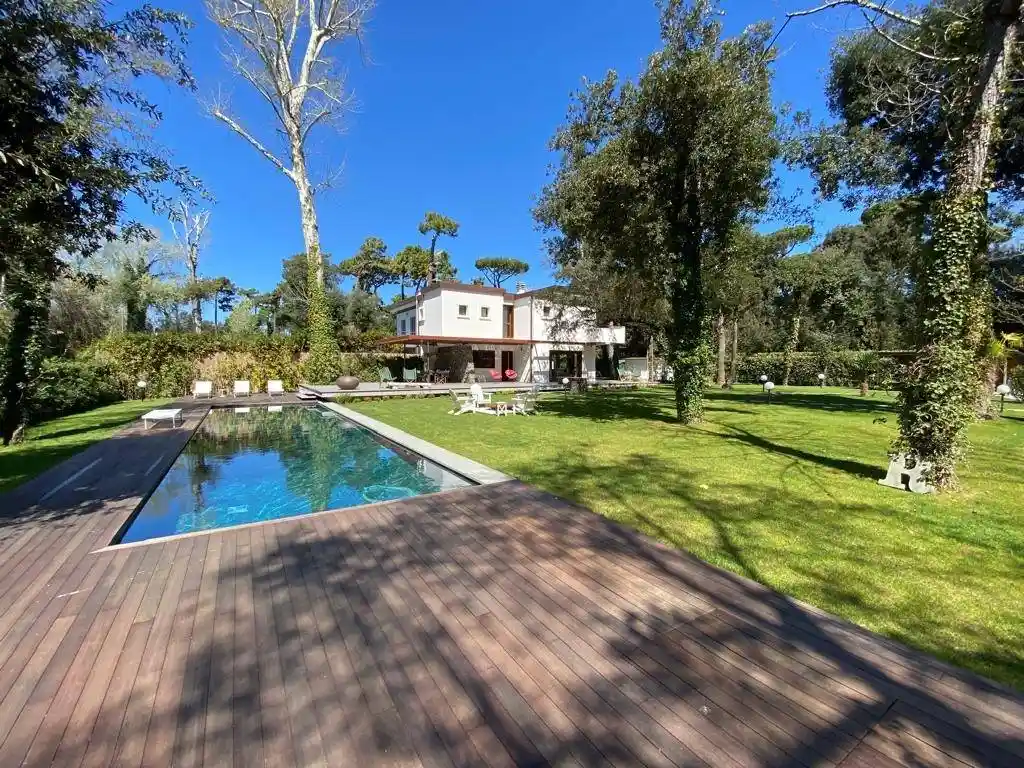 Villa in affitto a Forte dei Marmi