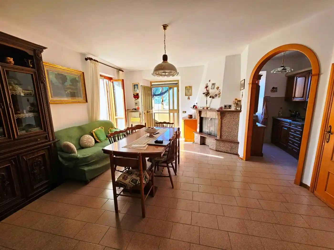 Casa indipendente in vendita a San Severino Marche