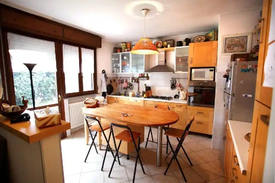 Appartamento in vendita a Parma