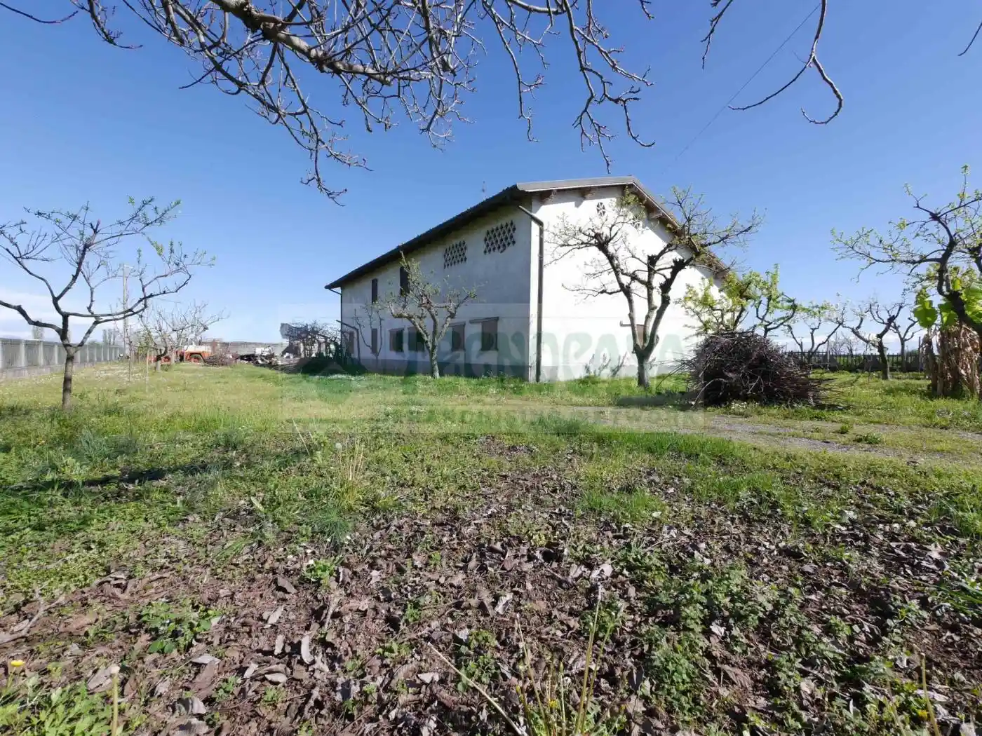 Rustico - Casale in vendita a Urago d'Oglio