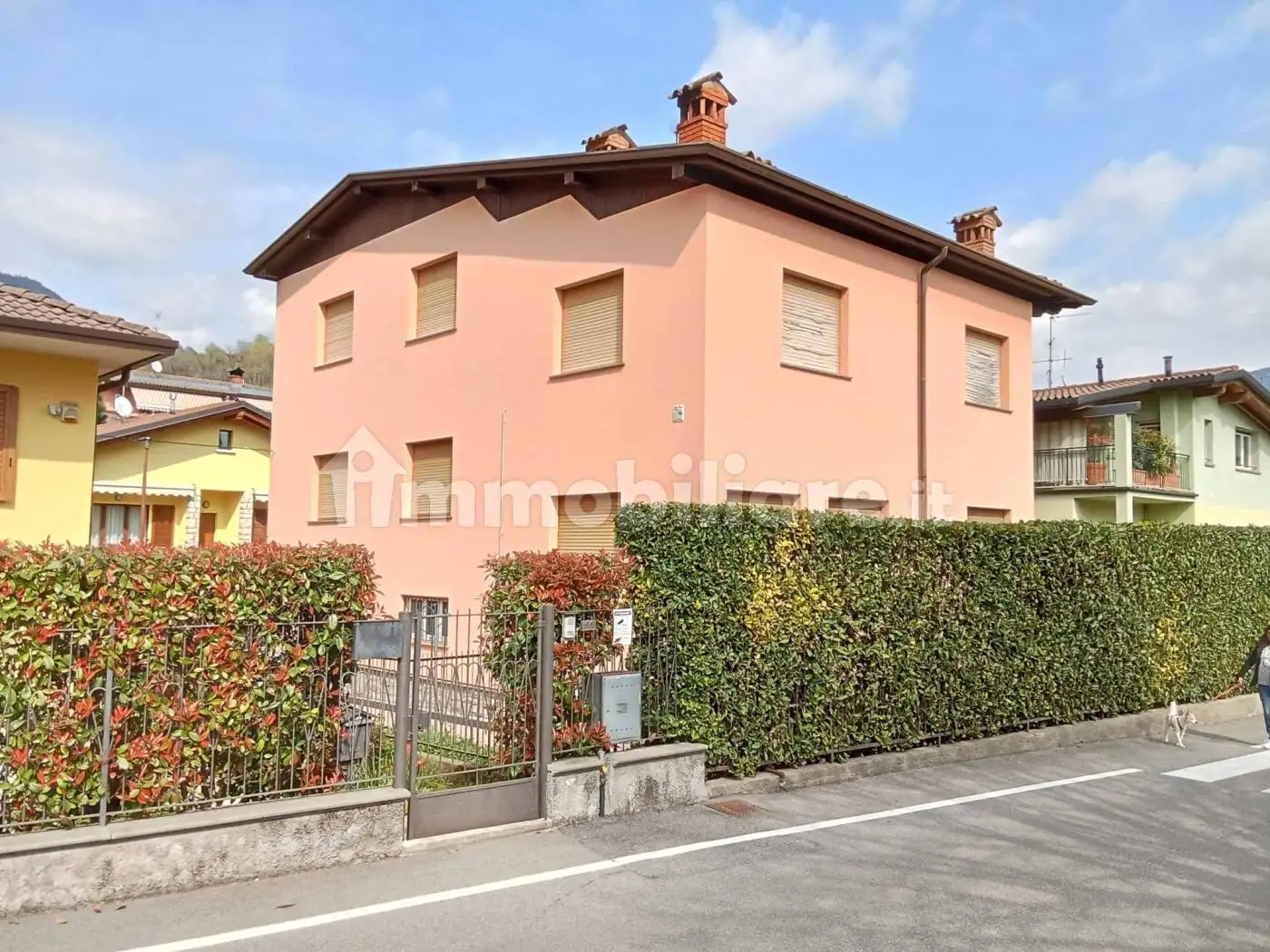 Villa in affitto a Nembro