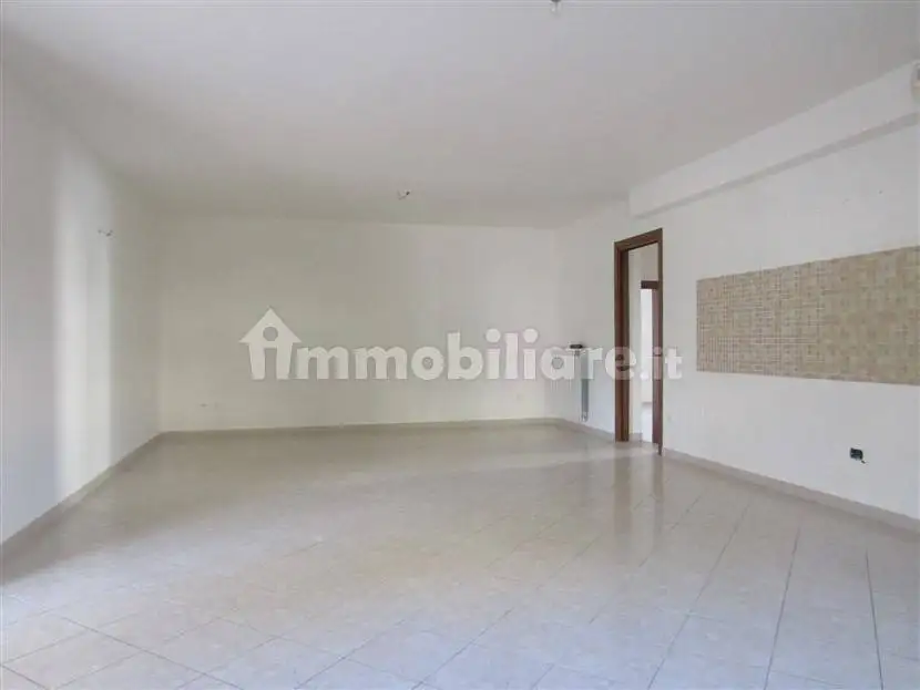 Trilocale via Giuseppe Garibaldi 66, Centro, Canosa Sannita - foto 4