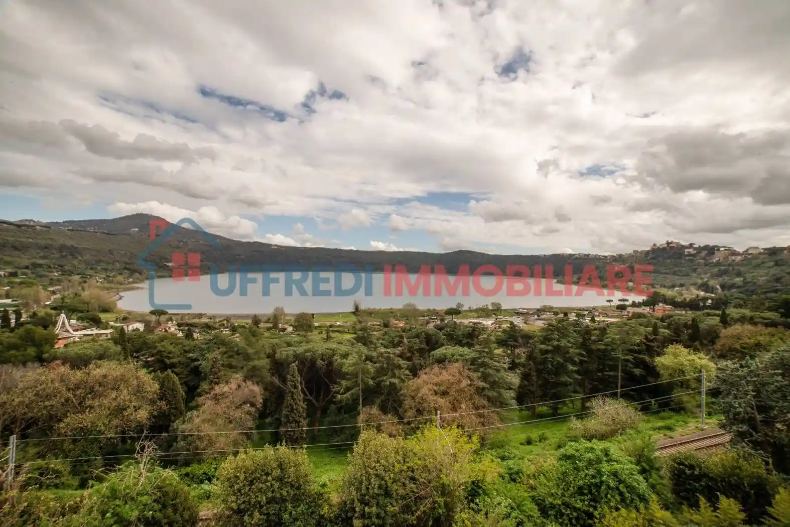 Appartamento in vendita a Castel Gandolfo