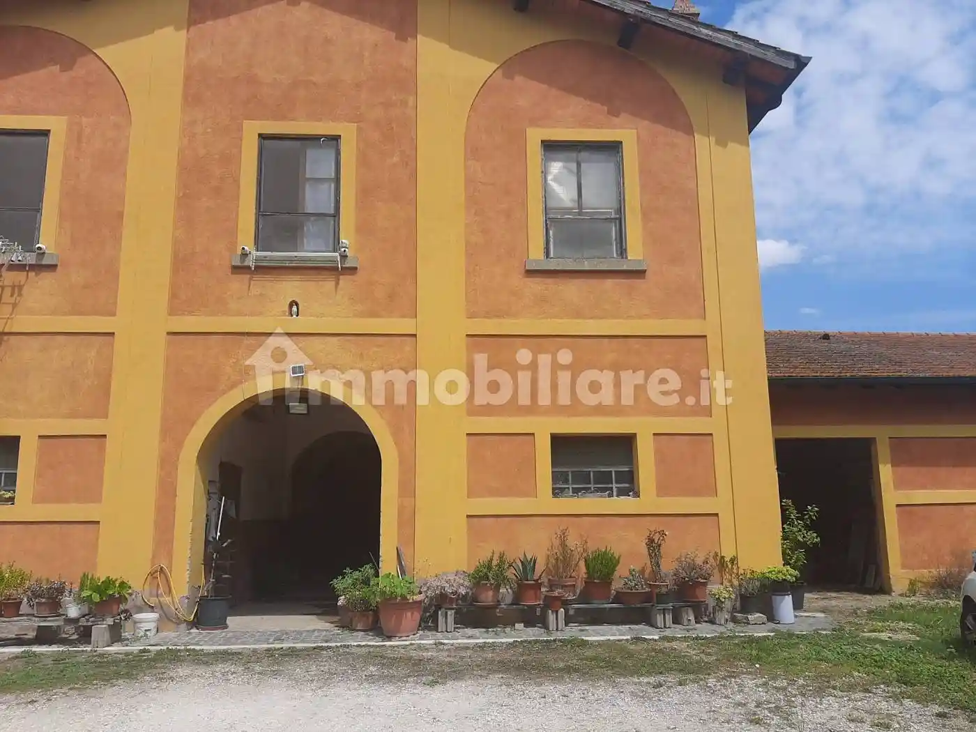 Palazzo - Edificio in Affitto - foto 5