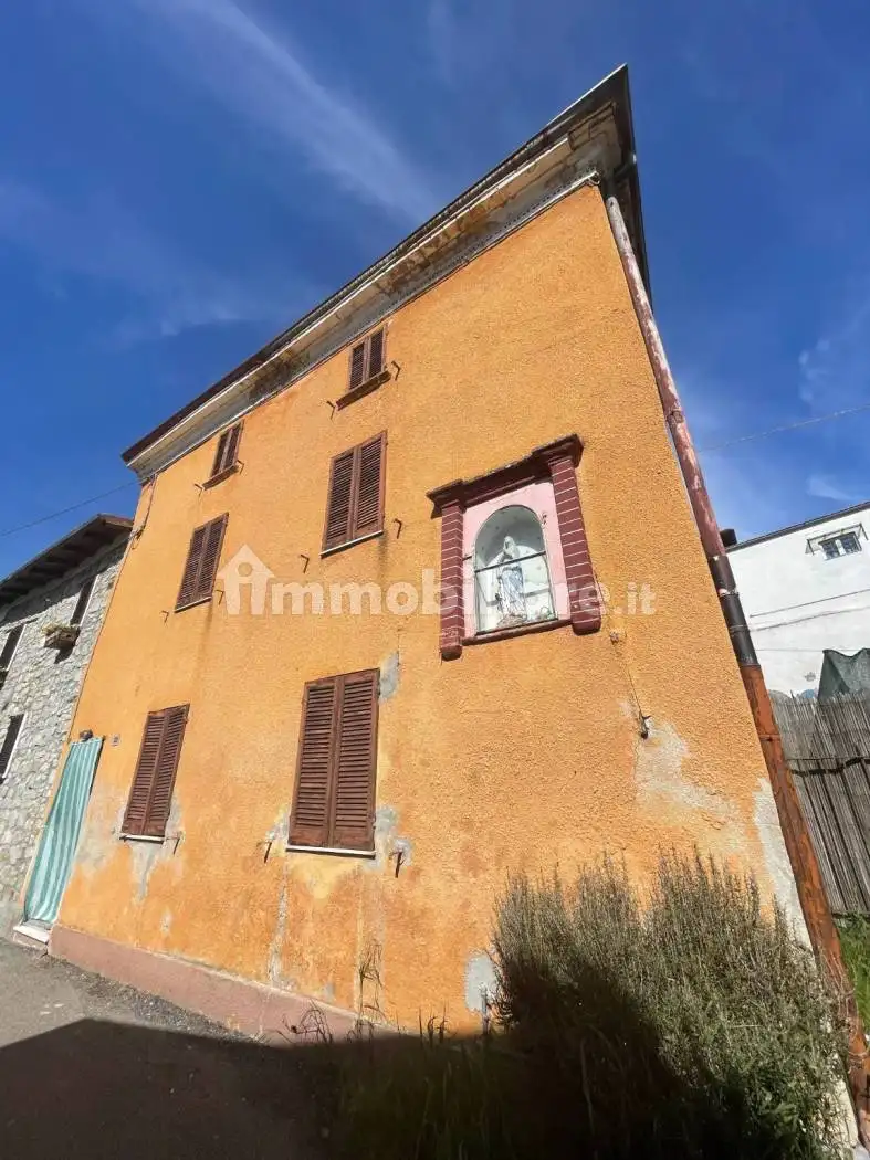 Rustico - Casale in vendita a Ponte Nizza