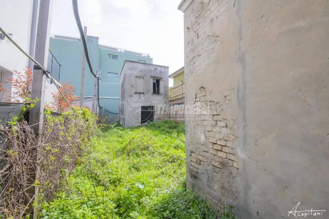 Casa indipendente in vendita a Cesena