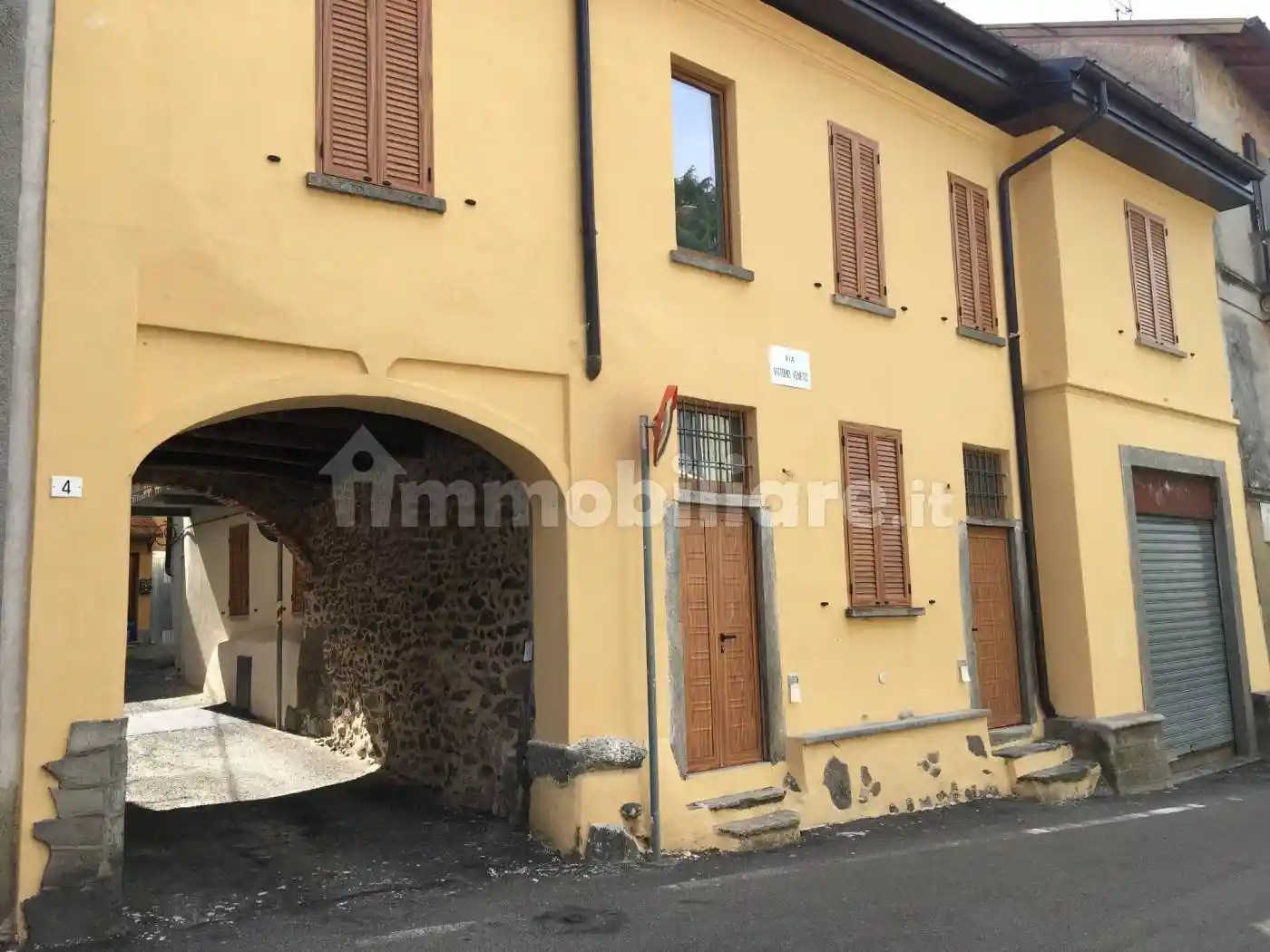 Casa indipendente in vendita a Golasecca