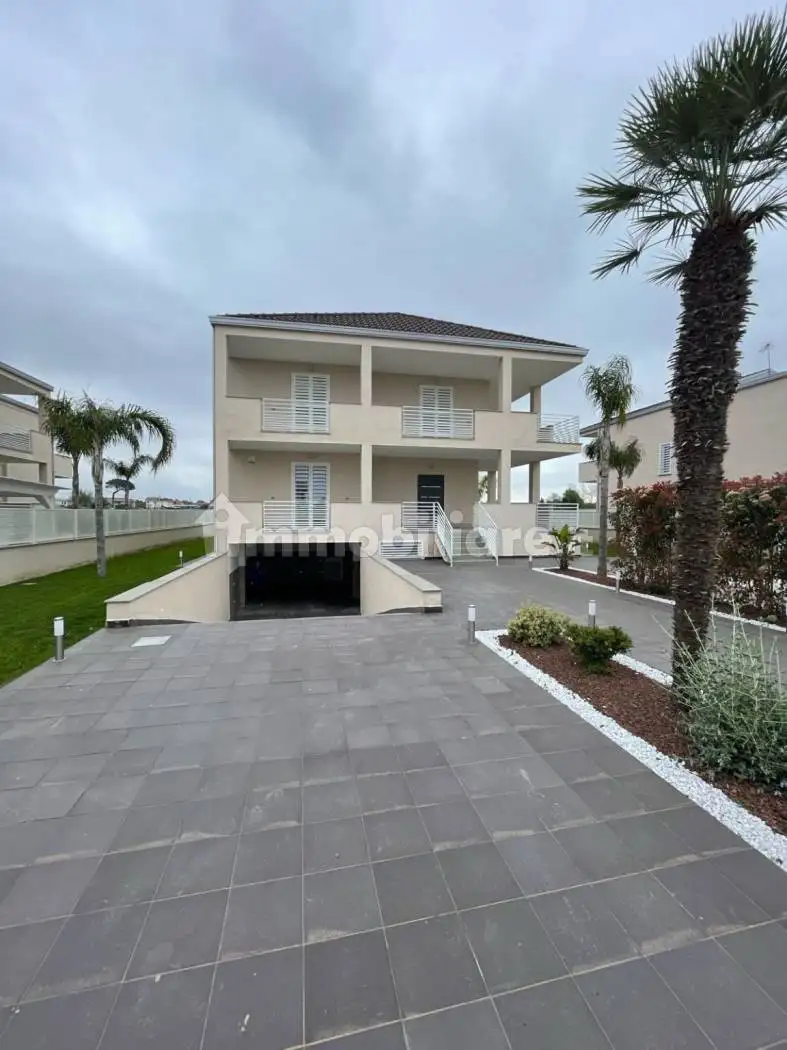 Villa in affitto a Giugliano in Campania