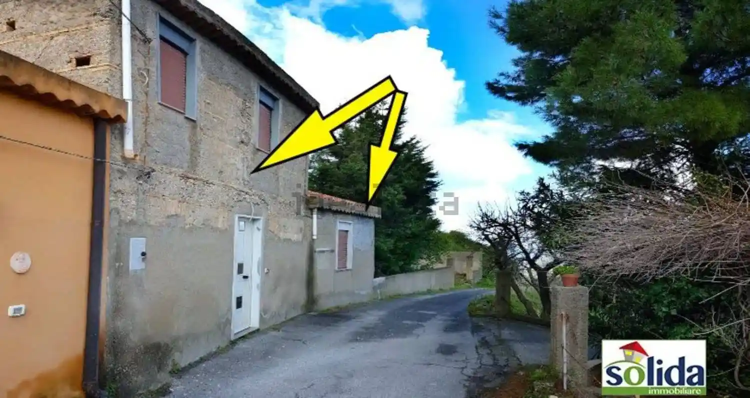 Casa indipendente in vendita a Rometta