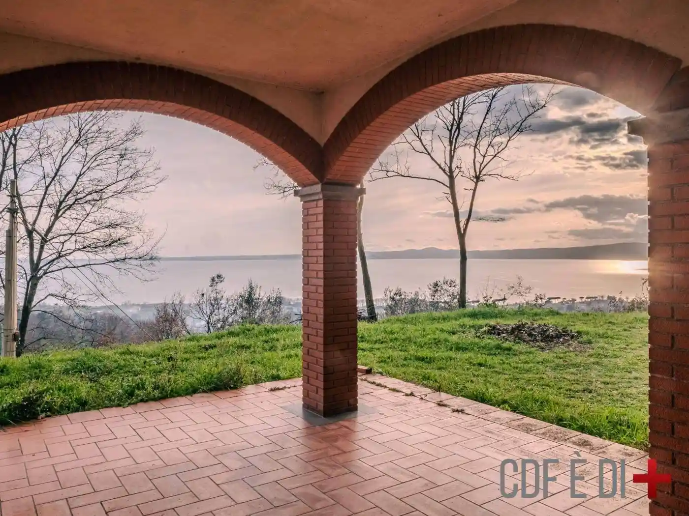 Villa in vendita a Bolsena