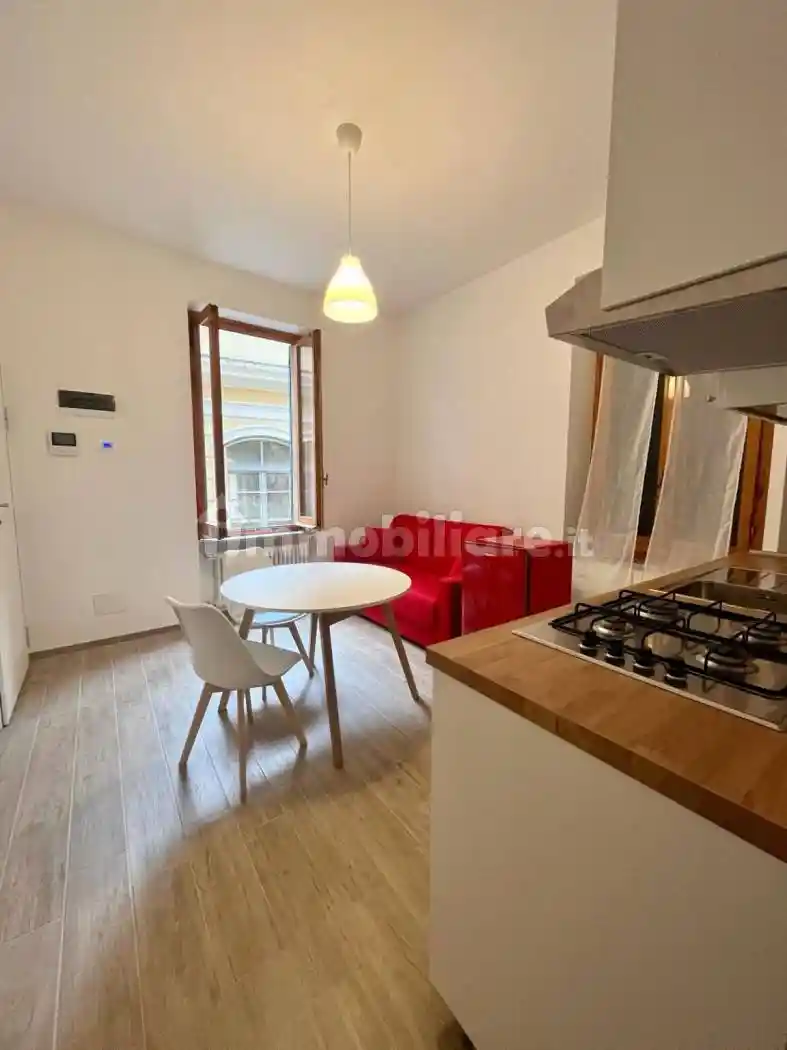 Bilocale ottimo stato, primo piano, Centro Storico, Savona - foto 3