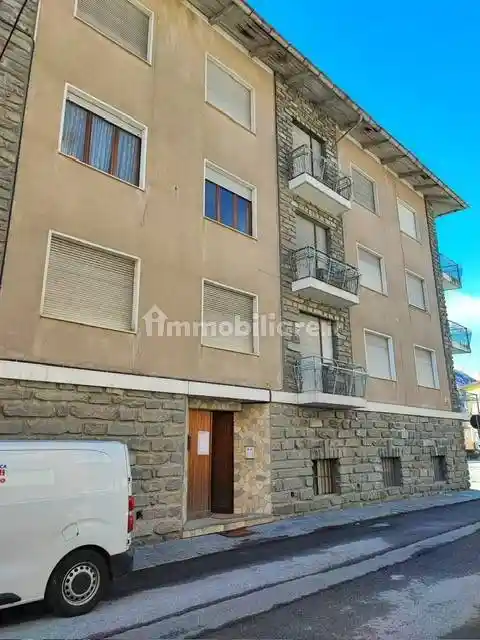 Appartamento in vendita a Sampeyre