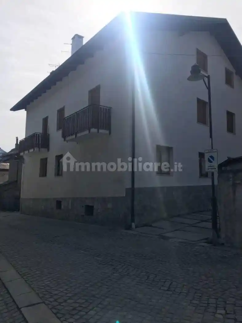 Appartamento in affitto a Bardonecchia