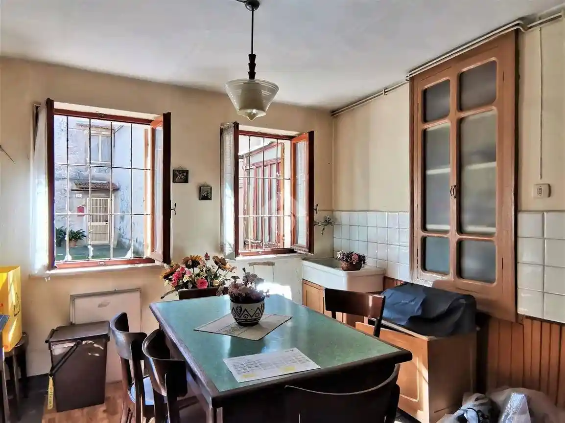 Casa indipendente in vendita a Valdilana